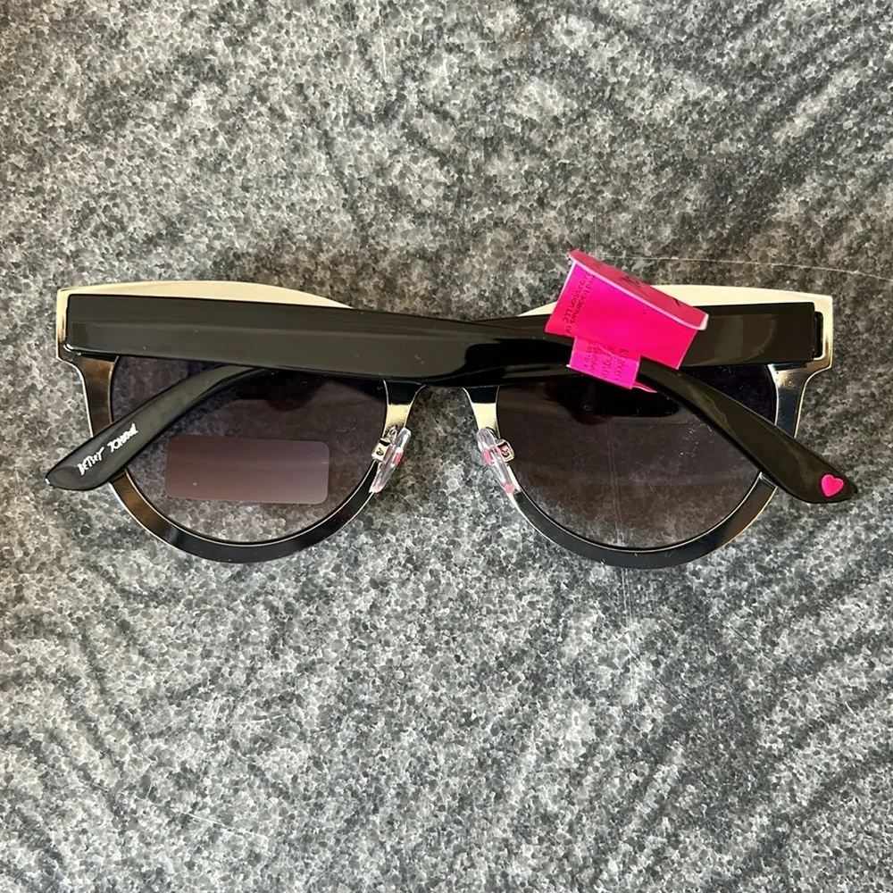 New Betsey Johnson Sunglasses Black With Silver Rimmed Glasses Star Pink Heart